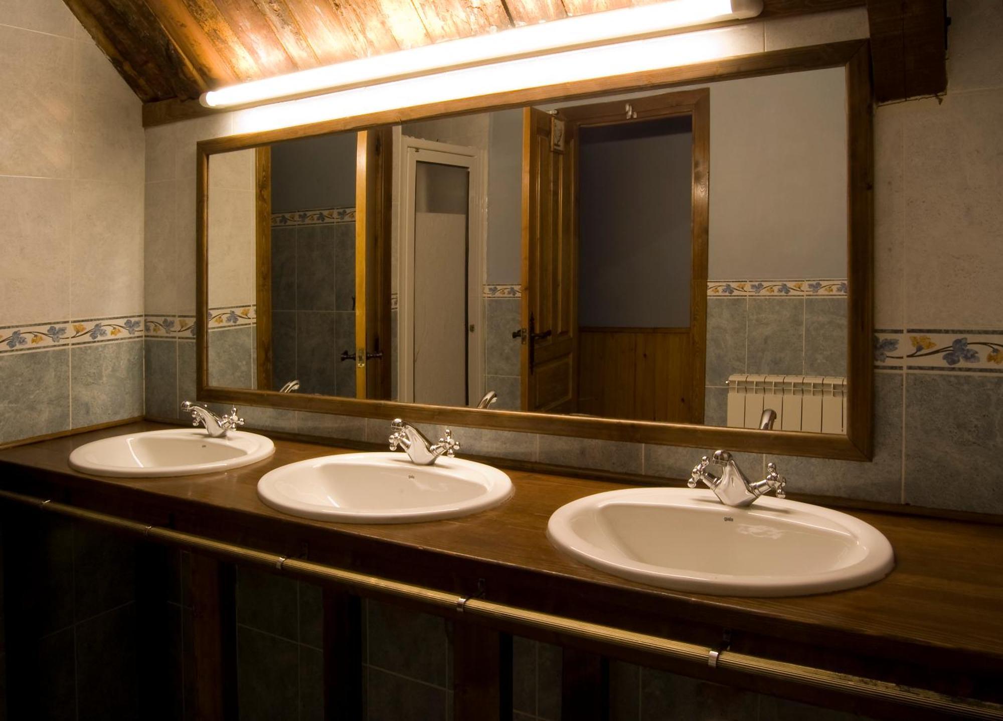 Albergue-Refugio Sargantana Canfranc Rom bilde