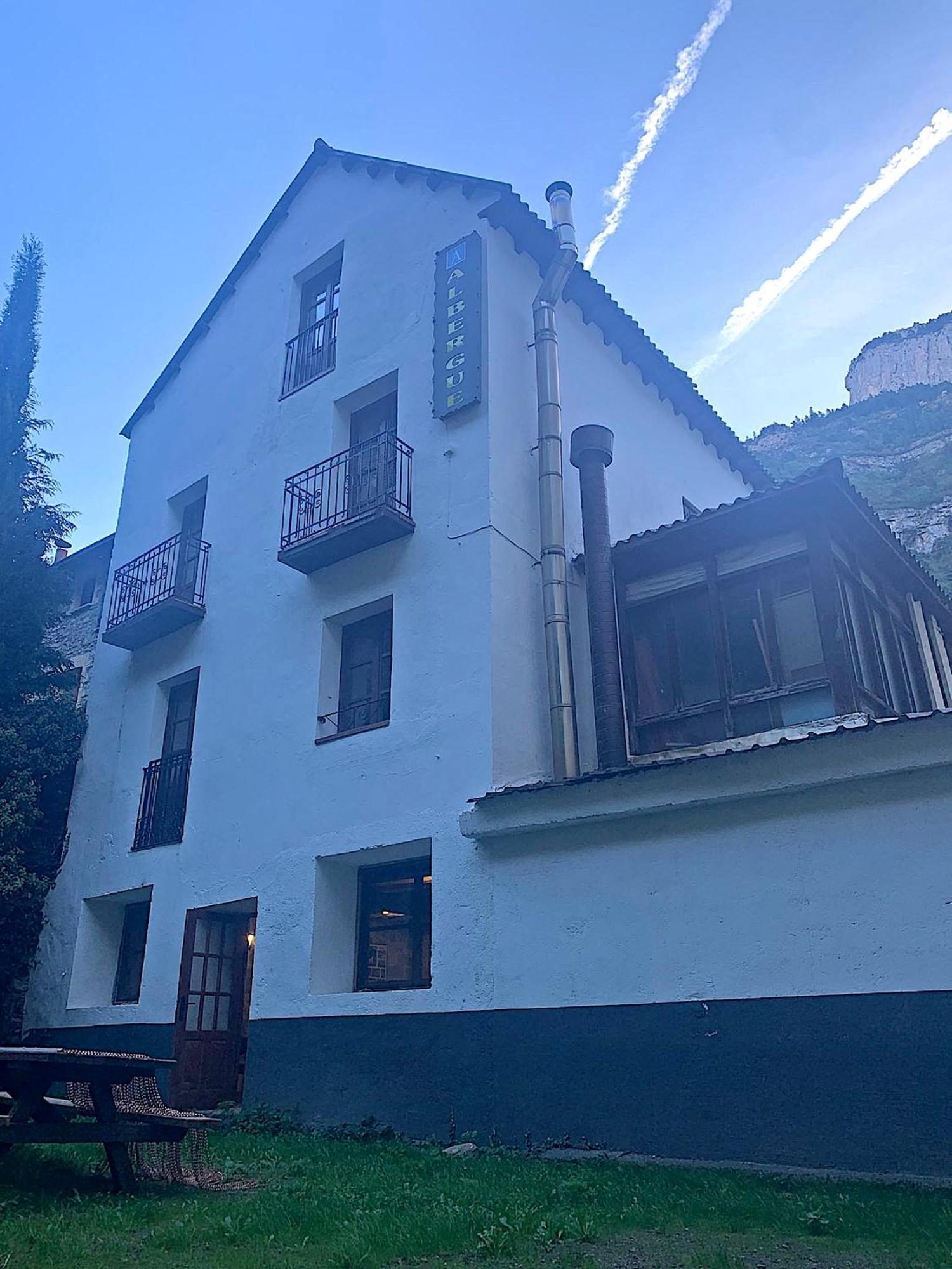 Albergue-Refugio Sargantana Canfranc Eksteriør bilde