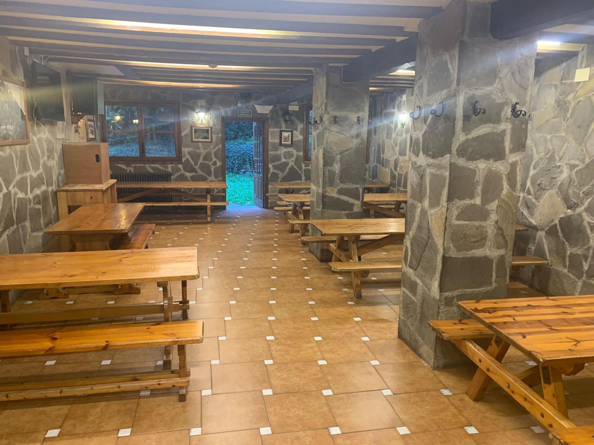 Albergue-Refugio Sargantana Canfranc Eksteriør bilde