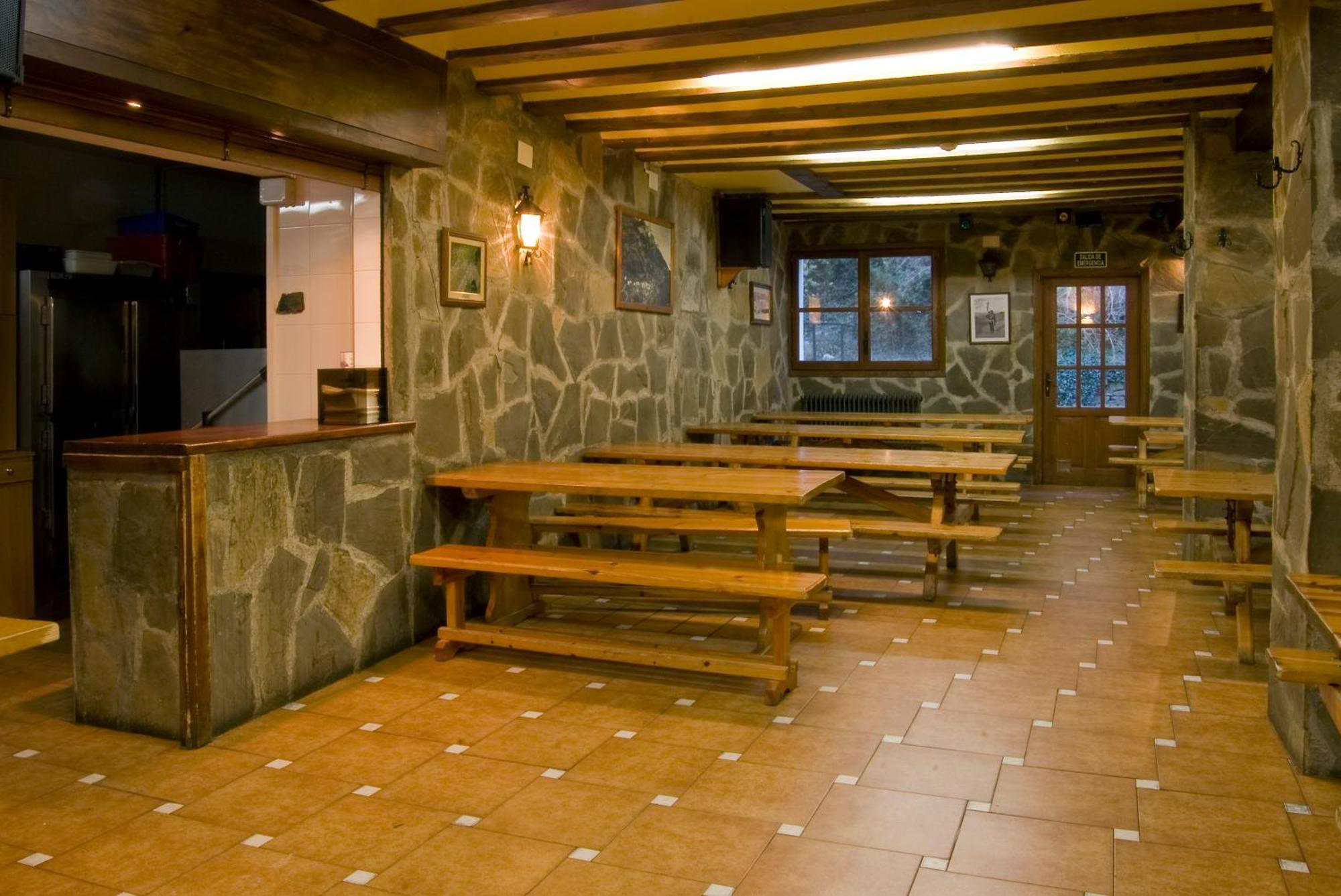 Albergue-Refugio Sargantana Canfranc Eksteriør bilde